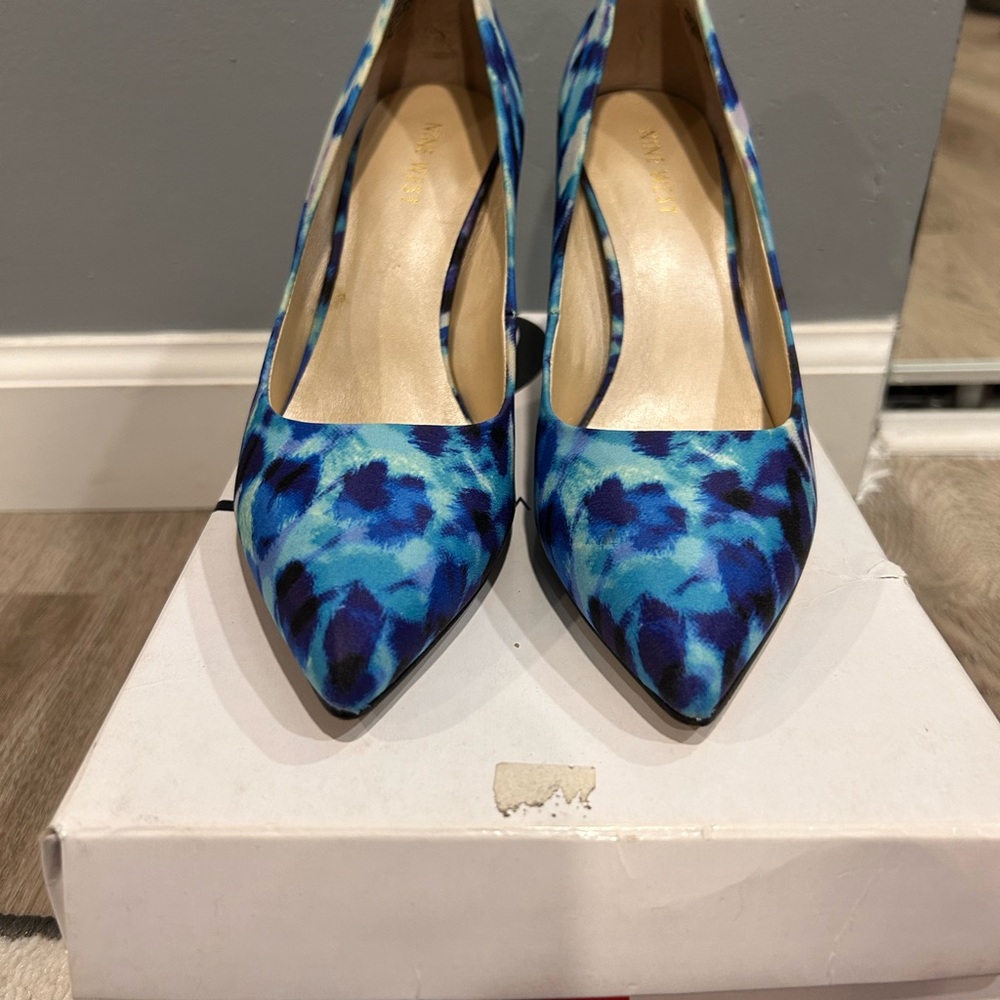 Vince Camuto Blue Patterned Women's Heels